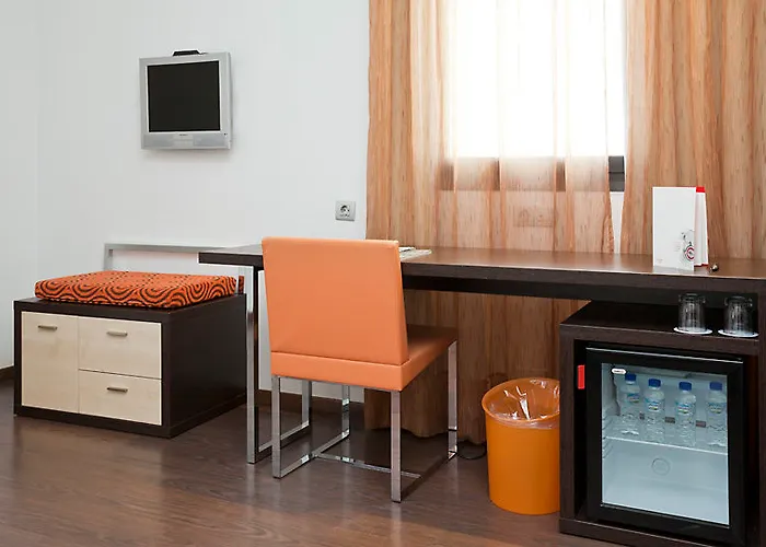 イルニオンアクア4 4*