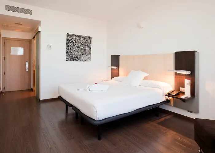 ホテル イルニオンアクア4 バレンシア