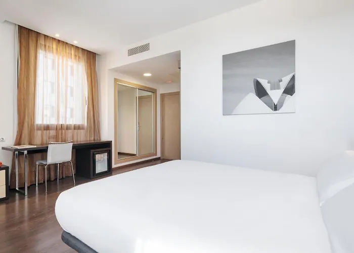 イルニオンアクア4 ホテル