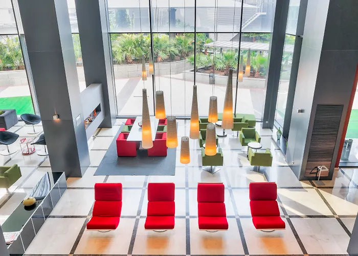 イルニオンアクア4 ホテル 4*