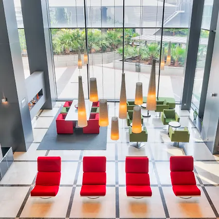 Ilunion Aqua 4 Otel 4*