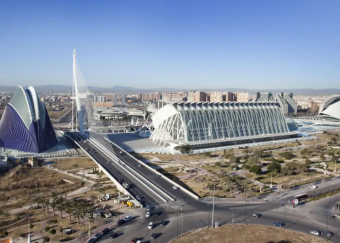 伊鲁尼阿奎拉4号康福特尔酒店 酒店 4*