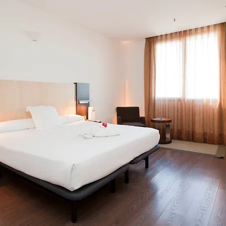 Szálloda Ilunion Aqua 4 4*