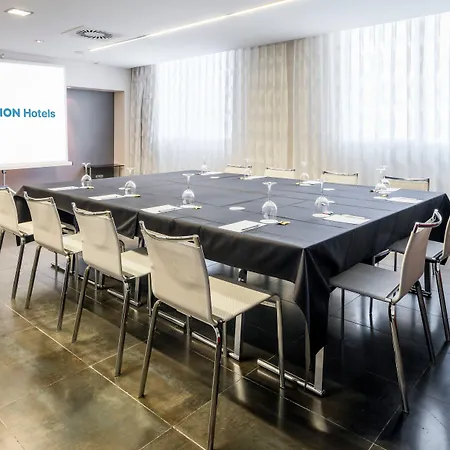 فندق Ilunion Aqua 4 فالنسيا