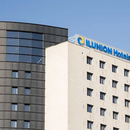 伊鲁尼阿奎拉4号康福特尔酒店 4*