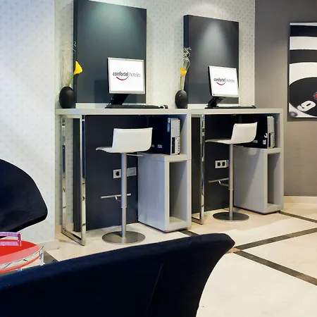 فندق Ilunion Aqua 4 4*