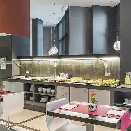 Ilunion Aqua 4 فالنسيا